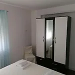 Seget Large For فيلة سيغيت فغانييتْسا