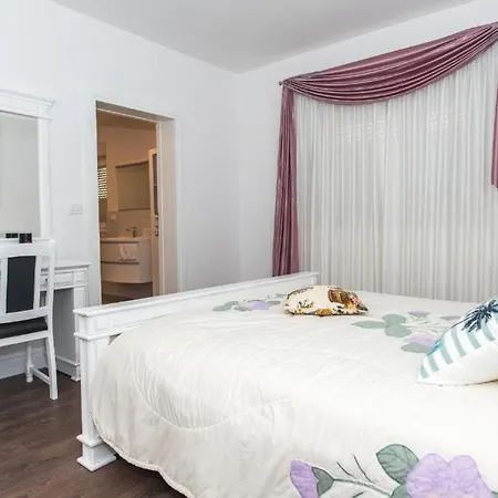 Villa Seget Large Villa All For You Seget Vranjica