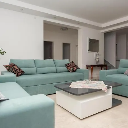 Villa Villa Seget Large Villa All For You