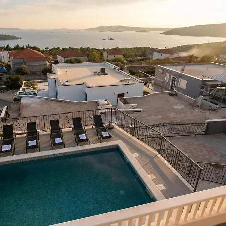 Villa Seget Large Villa All For You *