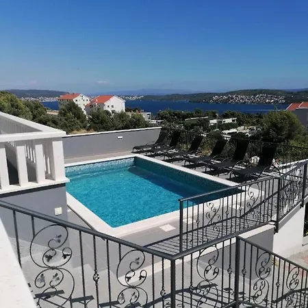 Villa Seget Large Villa All For You Villa Seget Vranjica